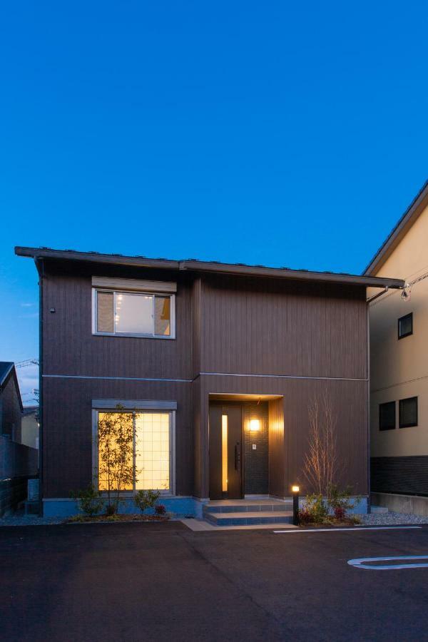 Yurian Villa Kanazawa Exterior photo